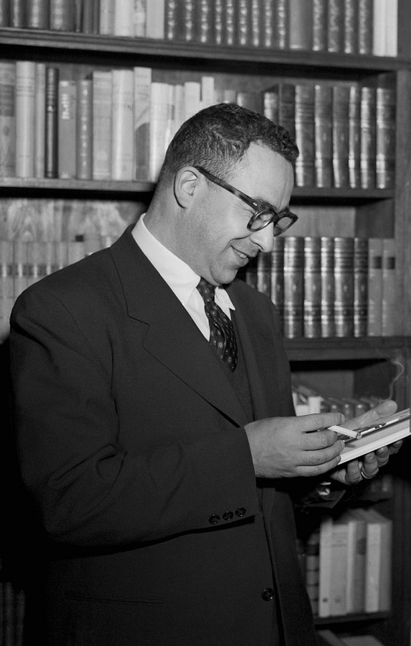Art-Buchwald-1953.png - The Paris Post