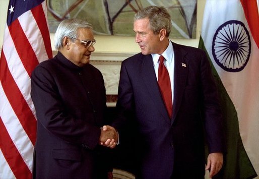 President_George_W._Bush_talks_with_Indian_Prime_Minister_Atal_Bihari_Vajpayee - The Paris Post