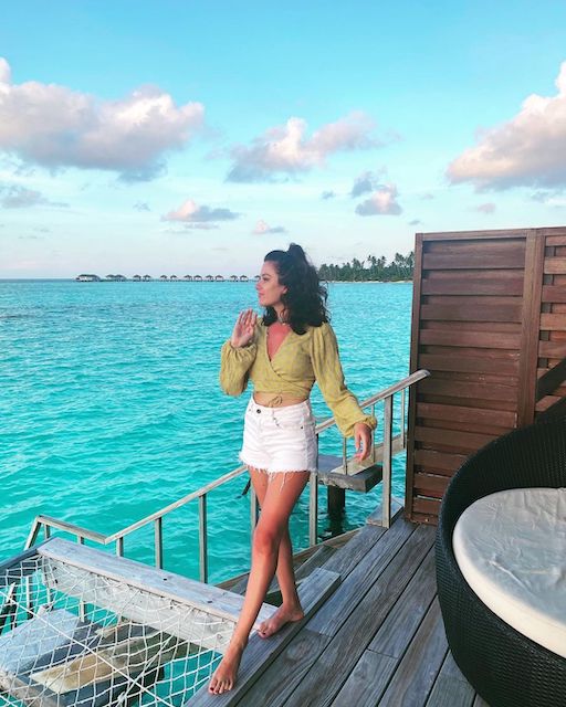 Meryem-Travel-Girl-1 - The Paris Post